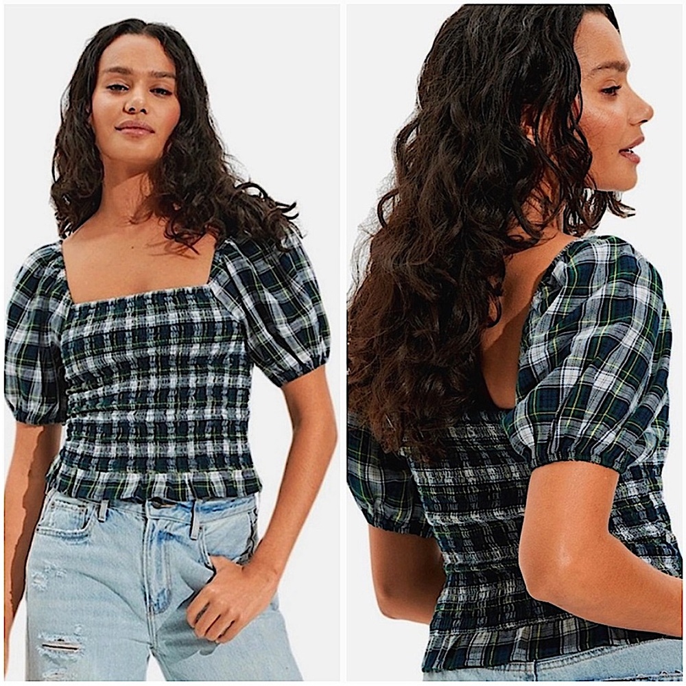 AMERICAN EAGLE | SMOCKED GINGHAM CROPPED TOP